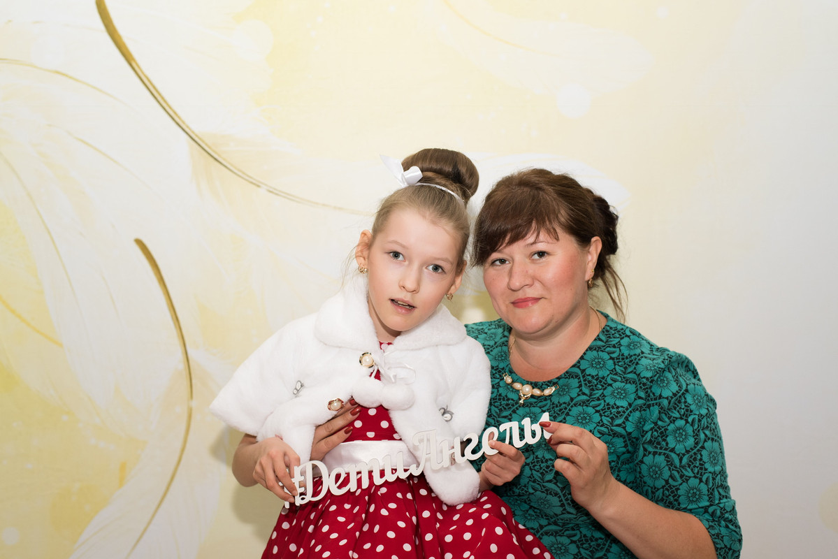 4A1F18F6-0A5F-41CA-A1EE-C6B4ED2009B3