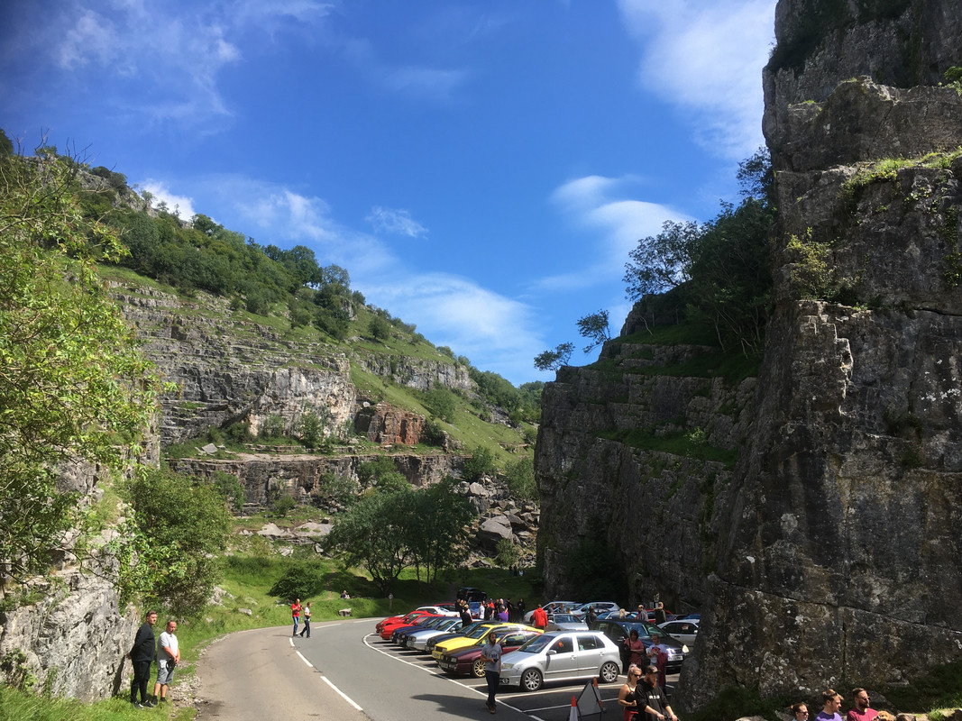 59CDAA14-A301-4388-975F-8E415F0996C7