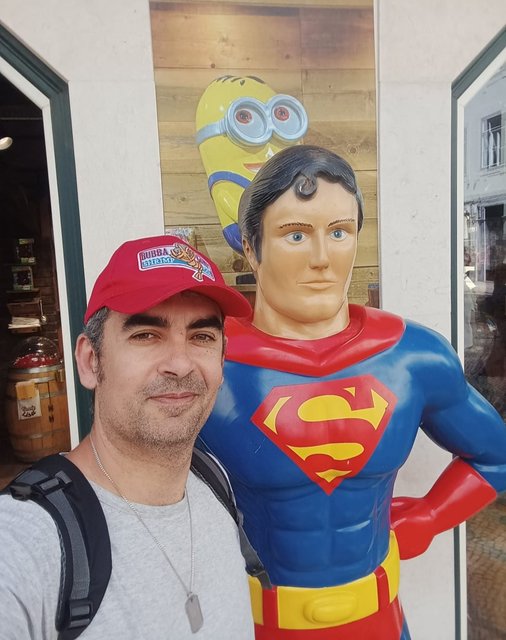 Escapada a Lisboa - Blogs de Portugal - Museo Jerónimos, Descubridores, Torre de Belem, iglesias y atardecederes (63)