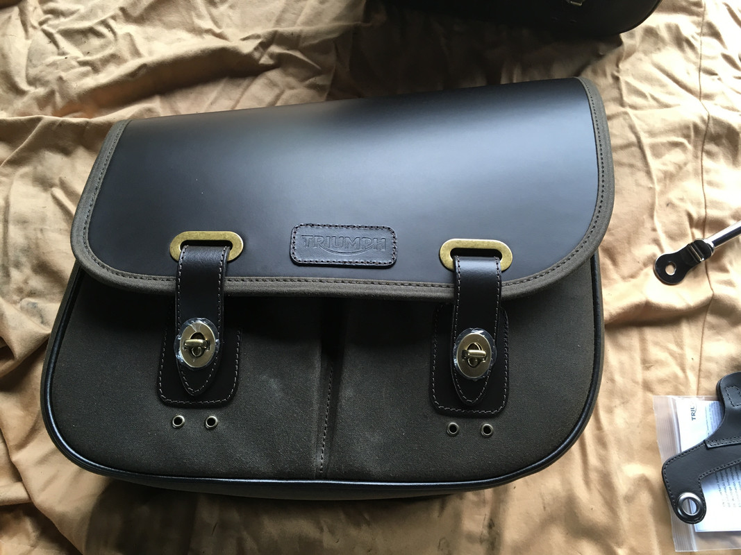 EF6B3981-0CAF-450C-8B90-482C8101740A