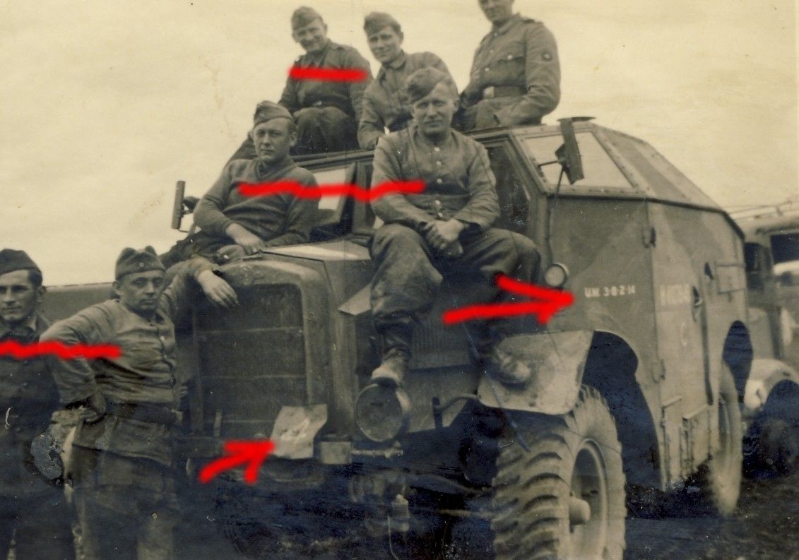 Foto Beute KFZ Auto Schützenpanzerwagen Tarn Cam