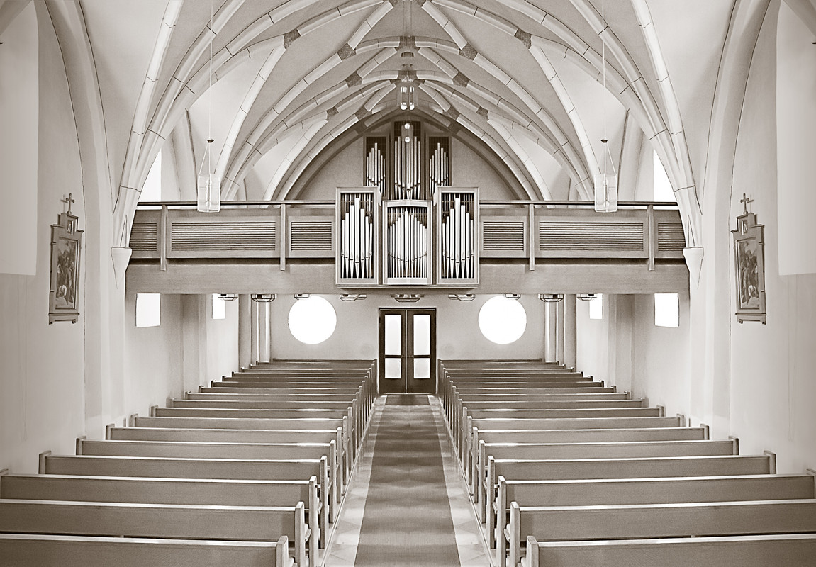 greychurchinterior.jpg