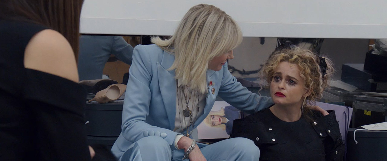 Ocean's Eight 2018 BluRay [English] 480p, 720p Screenshot