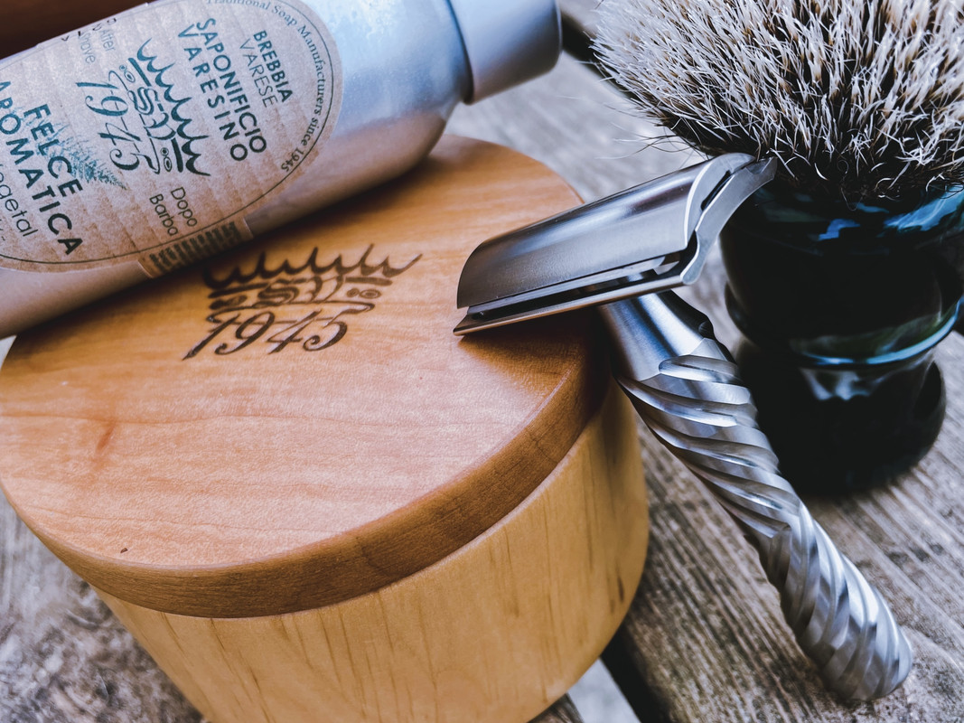 89EECB83-F48B-439A-876D-CA7B859EA54E