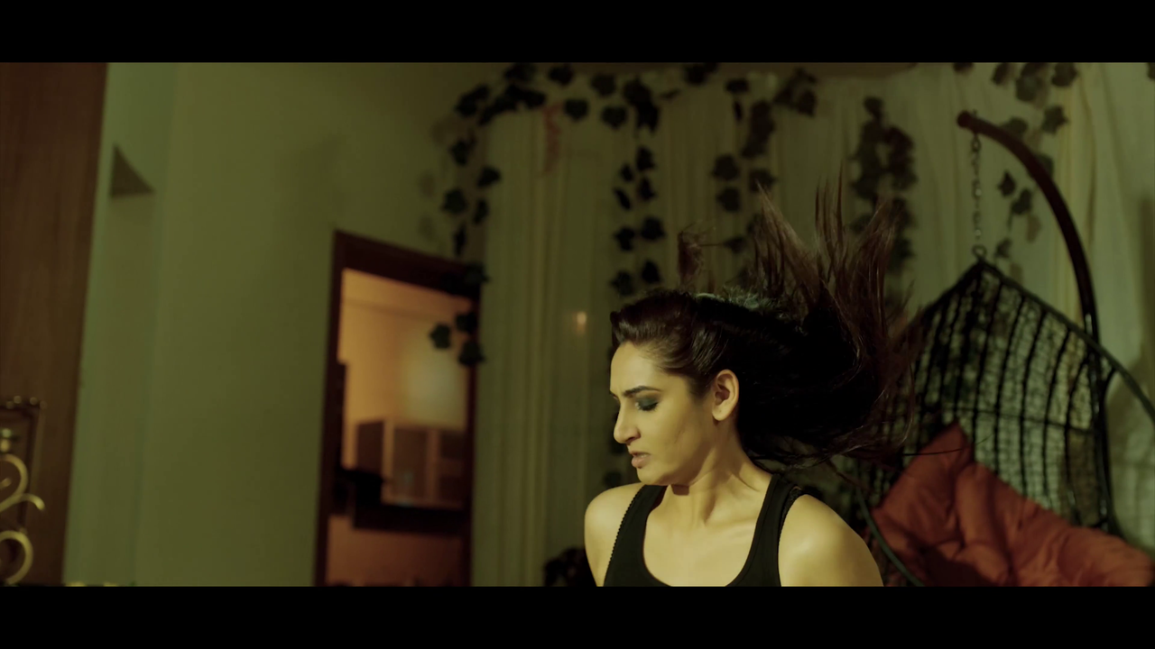 vlcsnap-2024-04-07-02h04m34s174