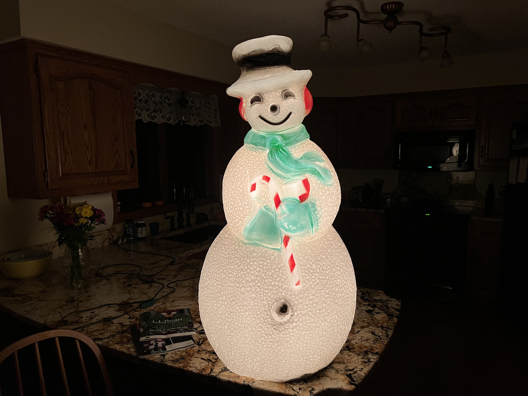 35F0A27D-26FA-4D5B-A3C0-8288573C90D0