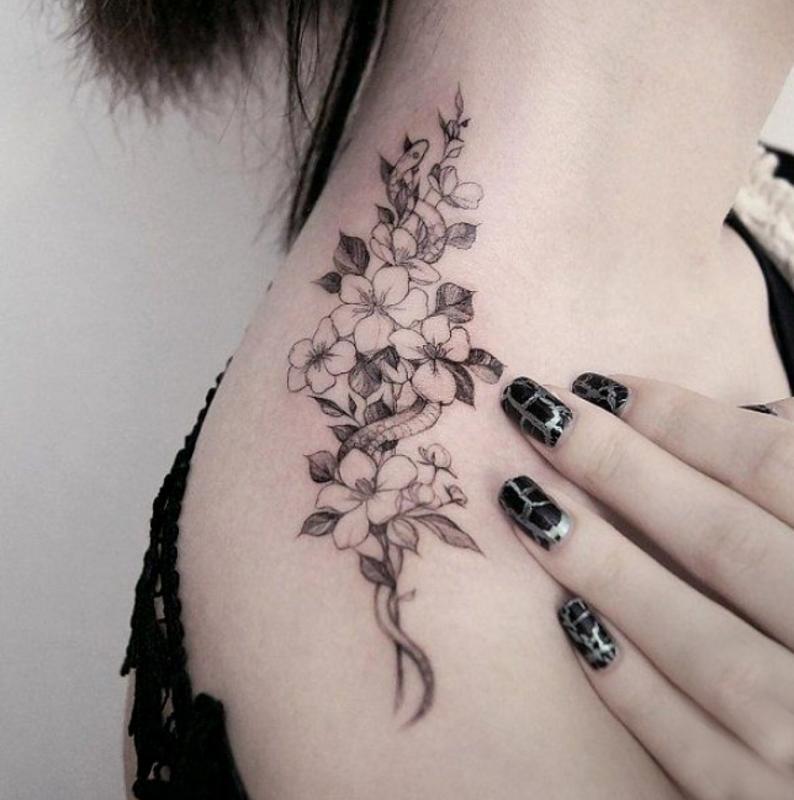 Black-and-white-flower-tattoo 512235 (66)