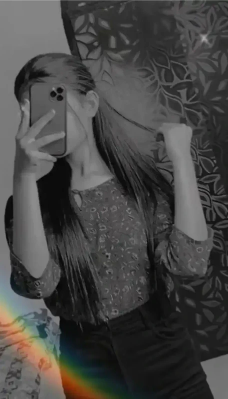 modern stylish girl dp photo1