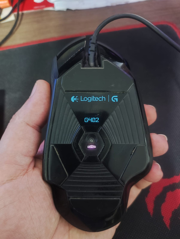 Logitech G402 (4)