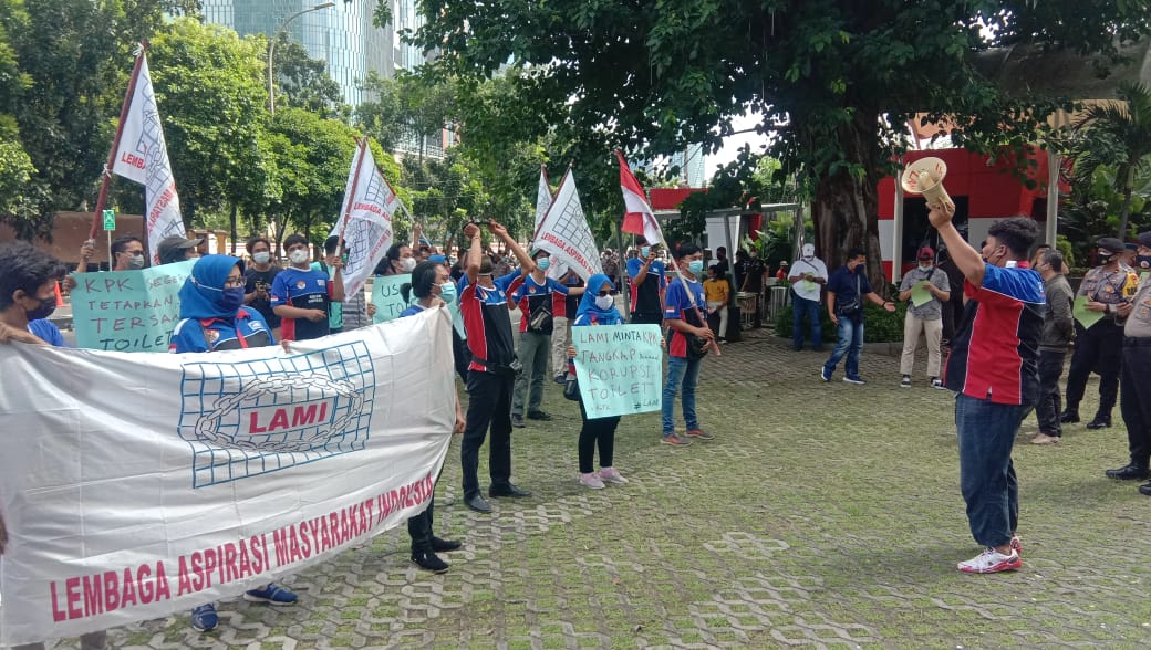 IMG-20210527-WA0046 KPK Tindaklanjuti Aspirasi LAMI Usut Tuntas Toilet 'Sultan'