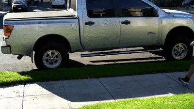 9d86a20bee10.gif