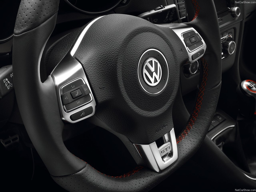 volkswagen-golf-vi-gti-13