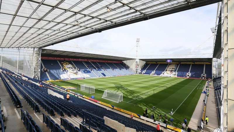 https://i.postimg.cc/nLwSGvcY/deepdale2.jpg