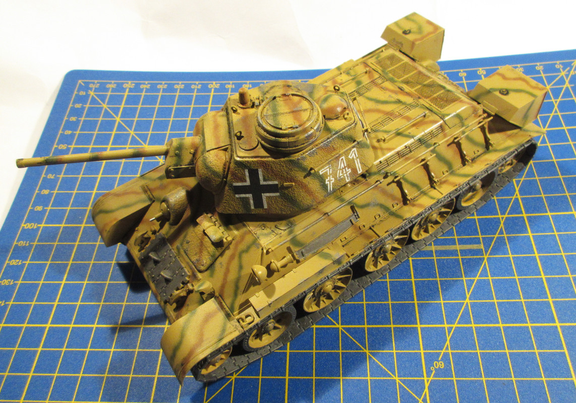 Pz.Kpfw T-34 747 (r)-4 009