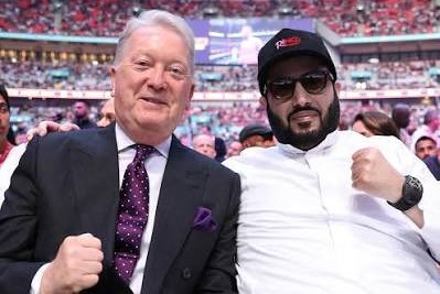 Франк Уорън планира да съди SELA и TKO за 1 милиард долара