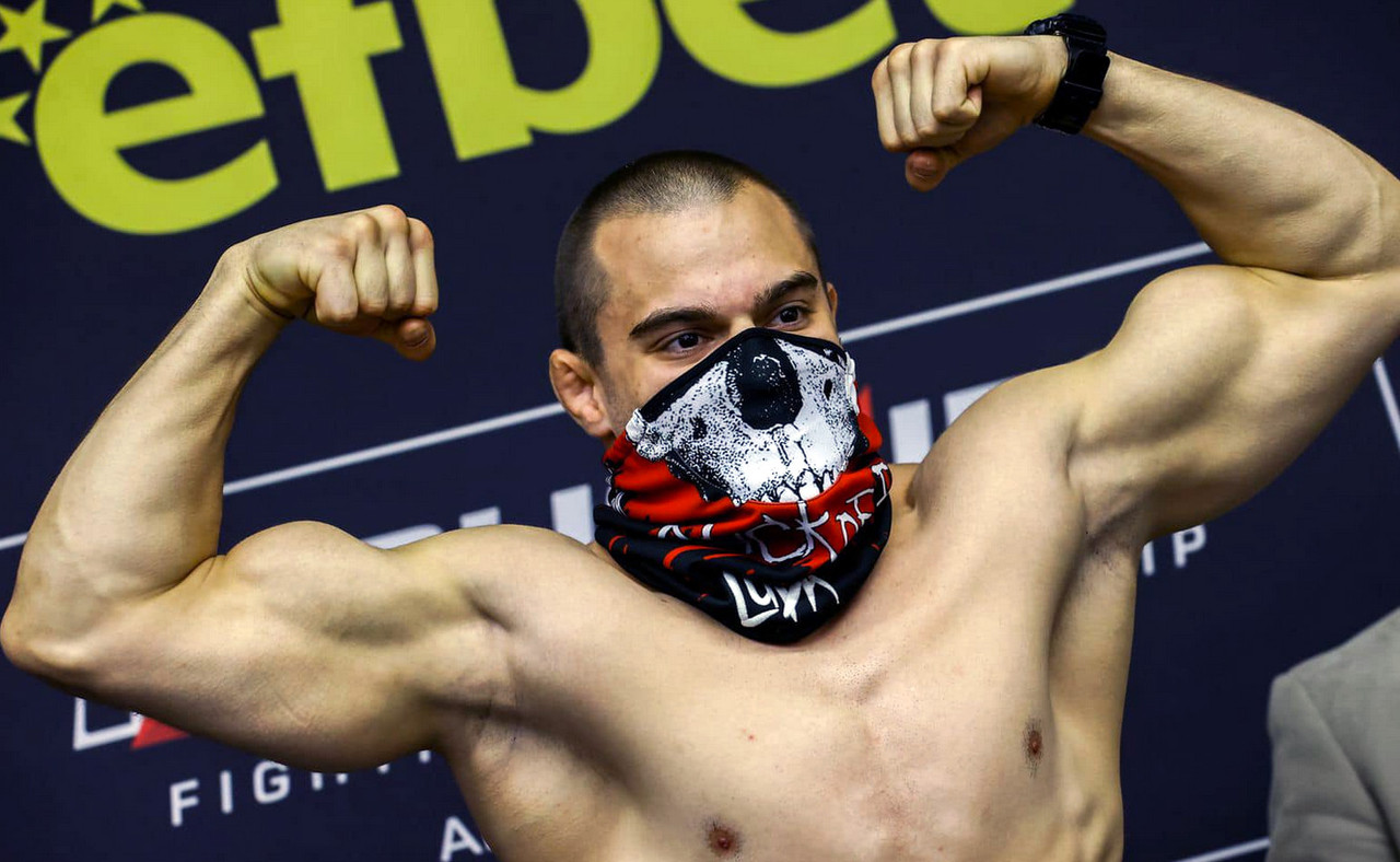 Мина кантарът преди MMA Bushido