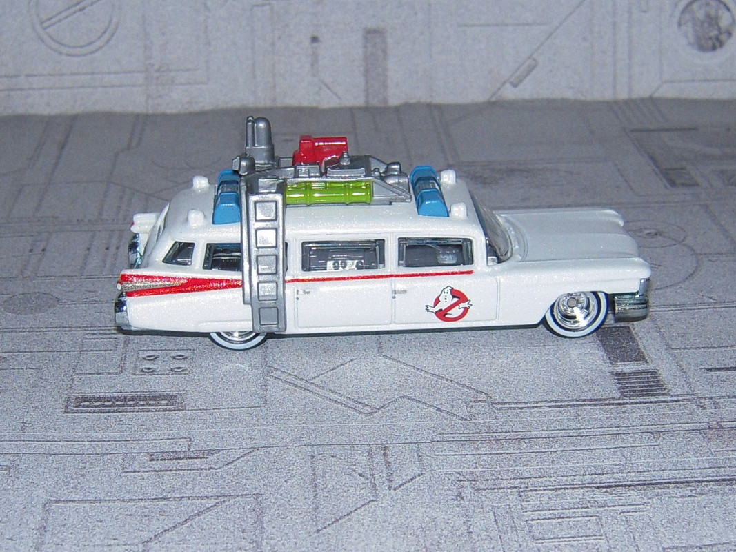 ecto-1 (9)