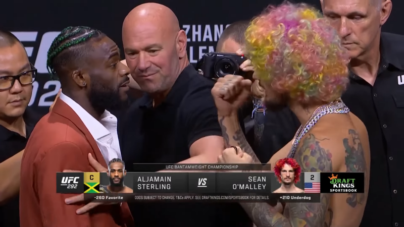 Бойците от UFC 292 лице в лице 