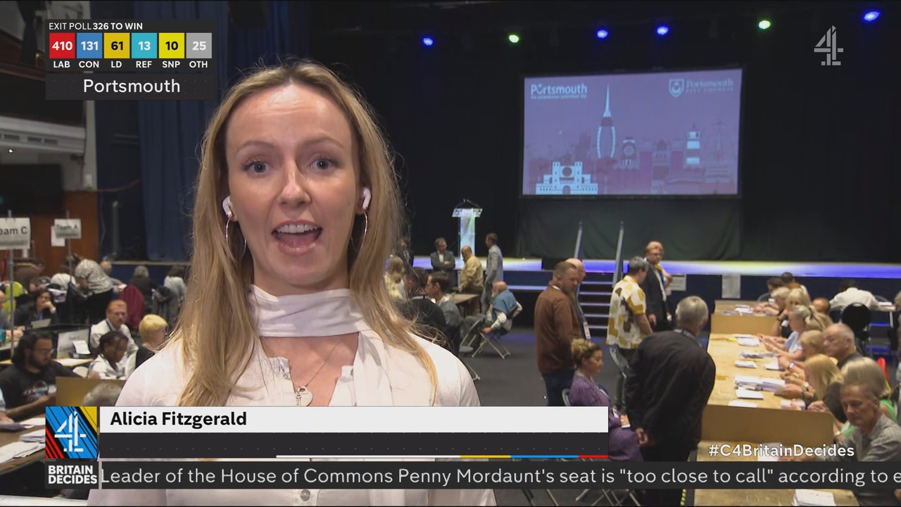 Live Britain Decides with The_20240705_00000200.ts_snapshot_01.34.57.882