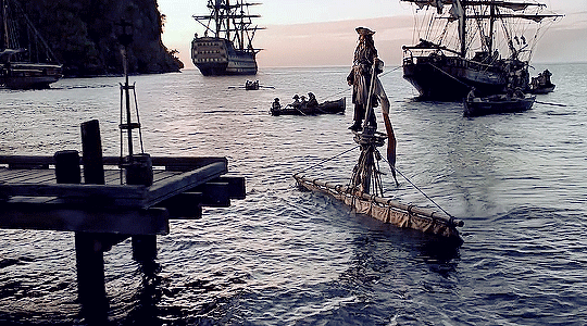 tumblr-21616819b521167f1cbb348c4f16571f-78c57031-540.gif