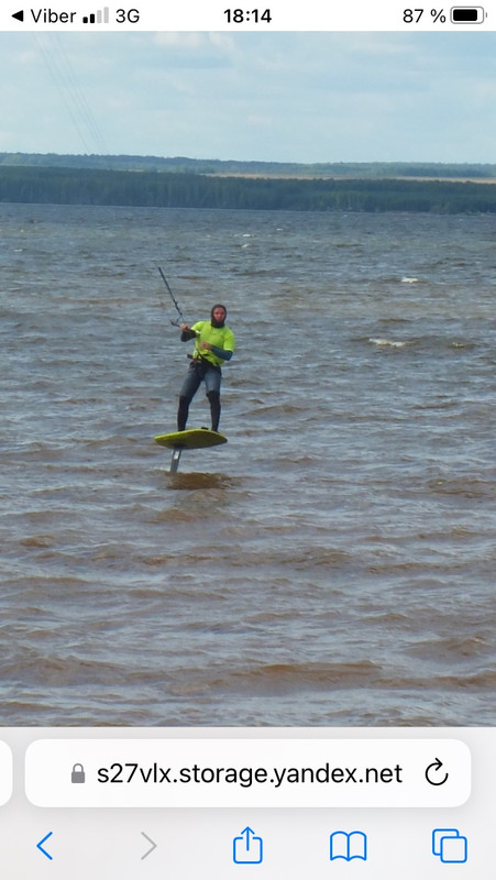 5F429300-B9DE-4039-887D-A4A7993F38CF