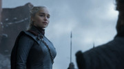 emilia-clarke-game-of-thrones-59
