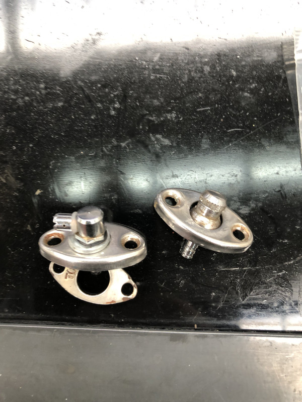 87D2ADC3-EA36-4C12-9CD4-9B56EE3EE43D