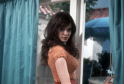 madeline-smith-b80