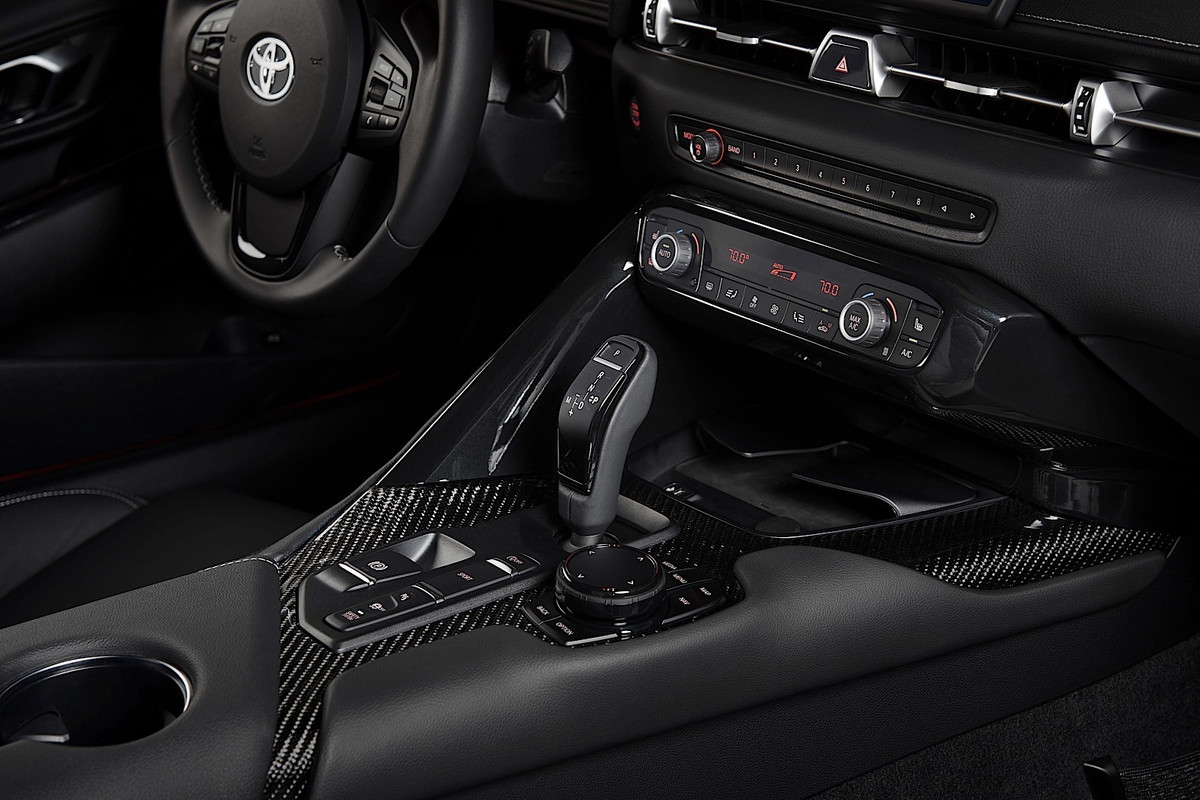 2020 Toyota GR Supra (34)