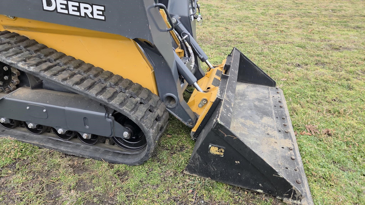 Vehicle thumbnail 52