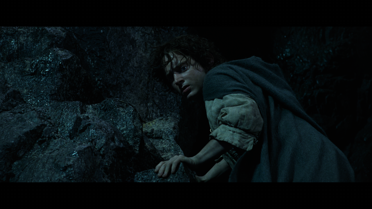 The Lord of the Rings- The Return of the King (EXT.) PT. 1.mkv_snapshot_01.00.01_[2020.12.15_18.50.0
