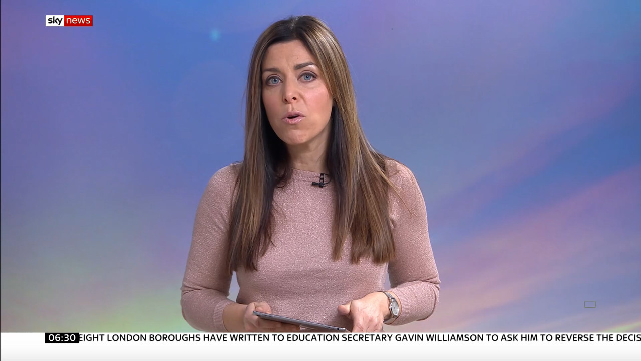 01.01 - 06.00.00 - Sky News @ Breakfast. Latest news headlines, compr....ts_snapshot_32.57.516