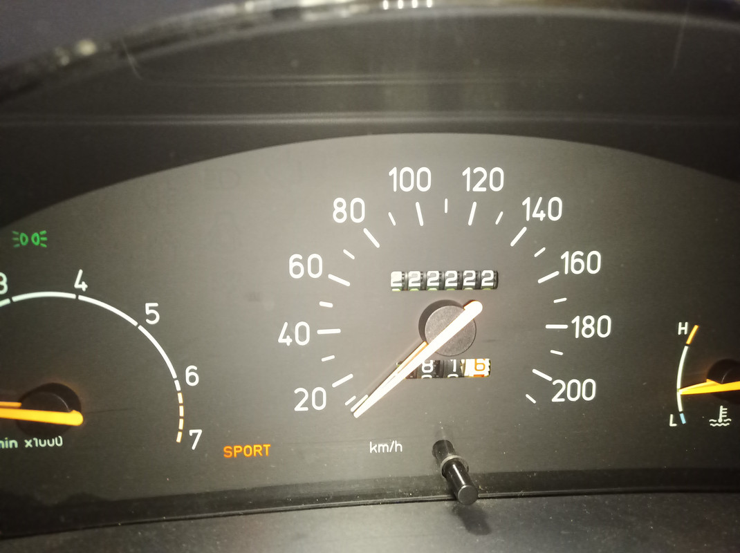 16675029281645725684235441048824