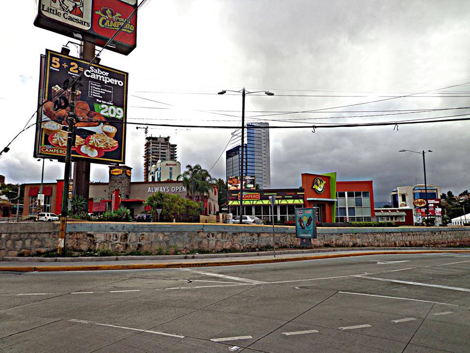 Fotos y Videos de Honduras 51102518-10215594852017564-8619314225593974784-n