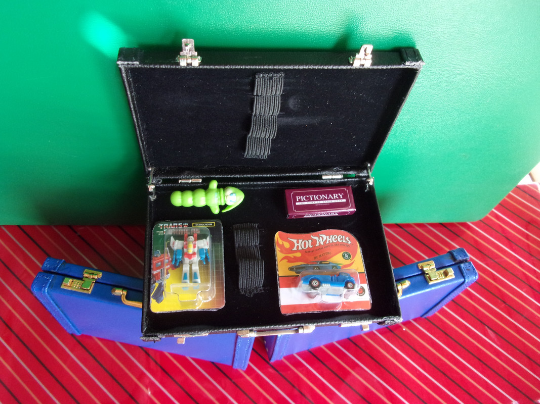 Mini Briefcases with toys for sale 102-7207