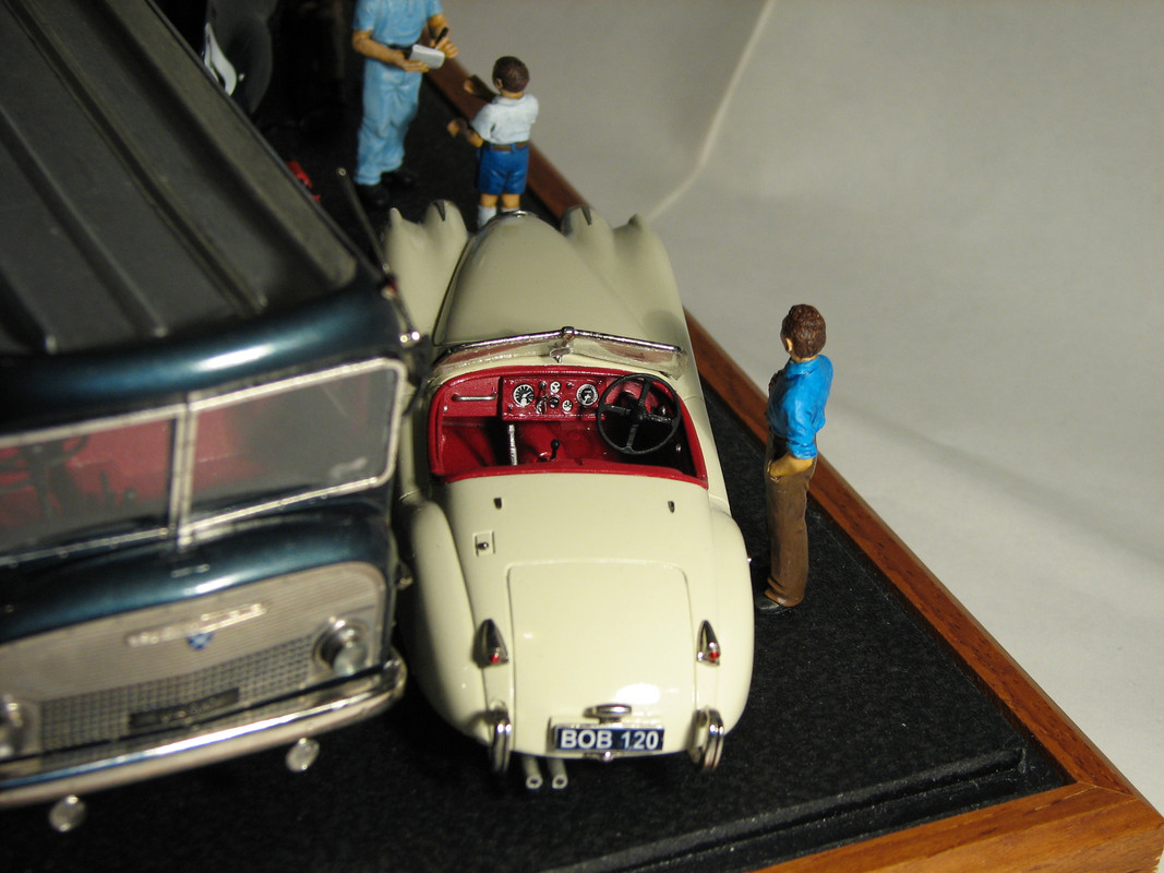1/43 Ecurie Ecosse Tranporter, D-Type and bonus XK120