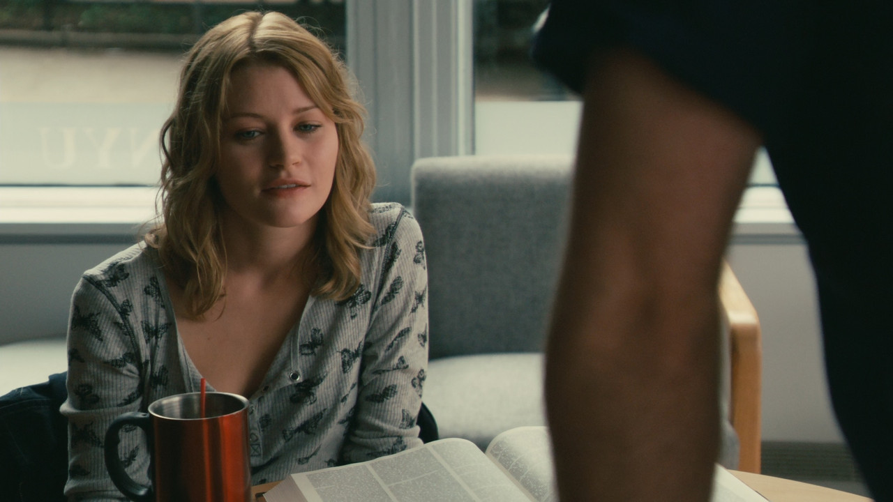 Remember Me (2010).mkv_snapshot_00.29.57_[2018.02.03_02.07.53]