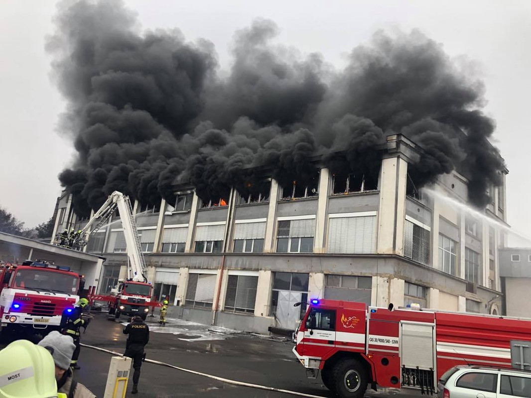 Incendie chez le fabricant Eduard 132092225-4116210178393898-9134336804880442444-o