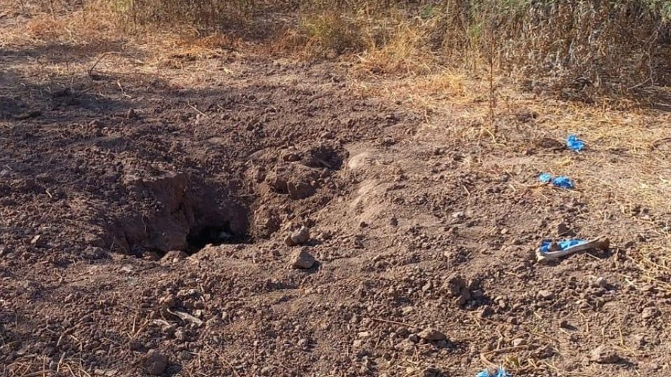 Colectivo encuentra dos osamentas al interior de una fosa clandestina en Empalme