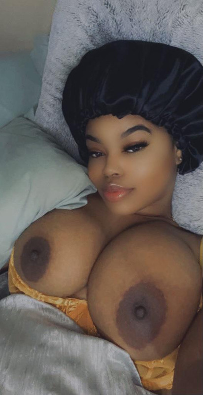 Nudes-1