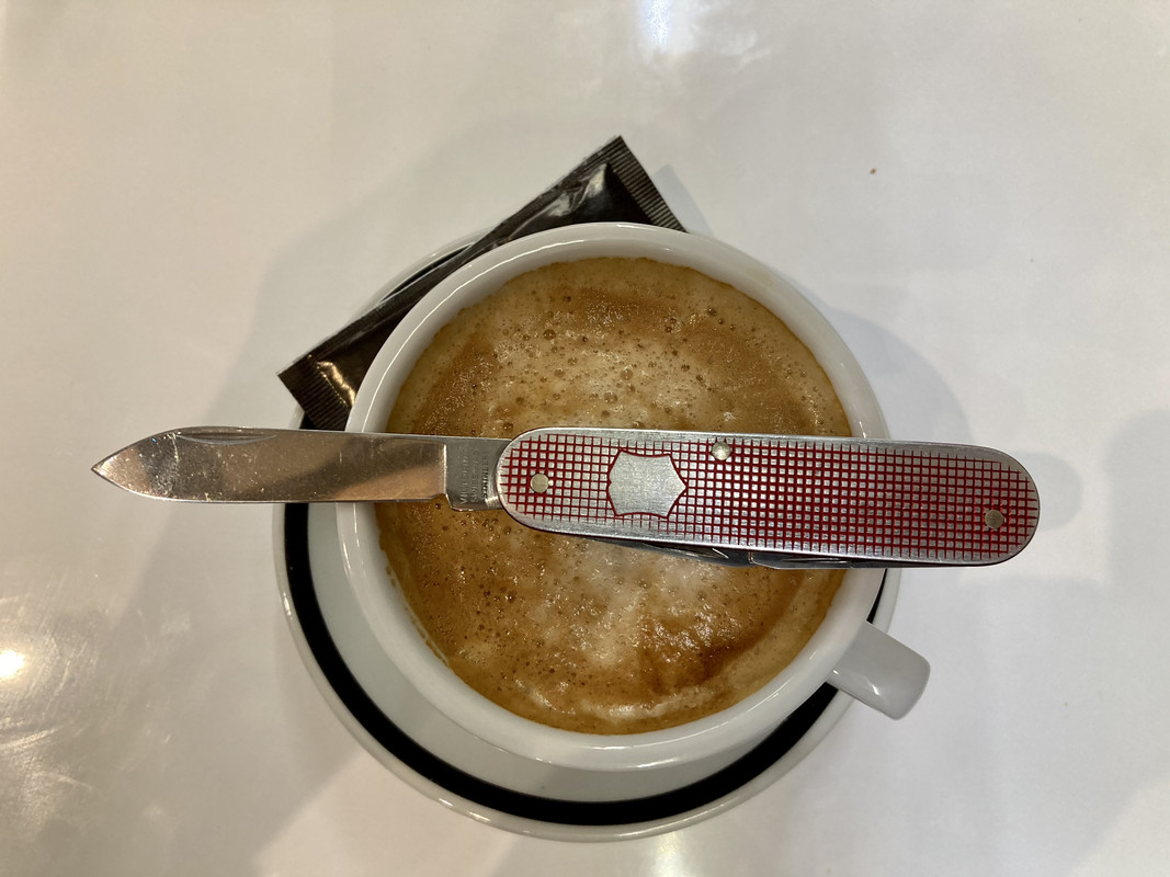 0D2CF3E6-FD04-468F-B6EB-B118D395F595