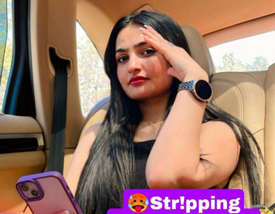 sassy poonam hot stripping model live primium show topless exclusive