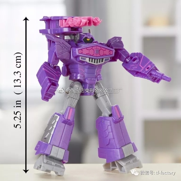 Transformers-Cyberverse-Warrior-Class-Shockwave-004