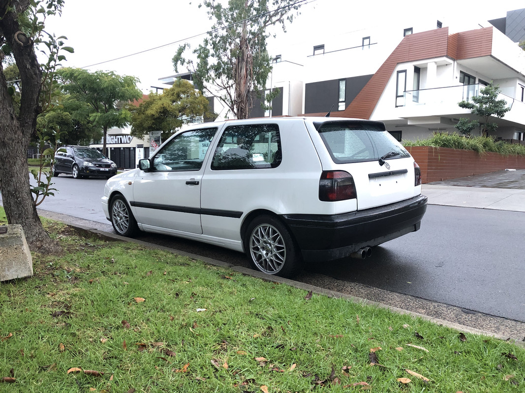 7EBC8AE0-BD15-46E5-ABA0-89C4CDD38DED