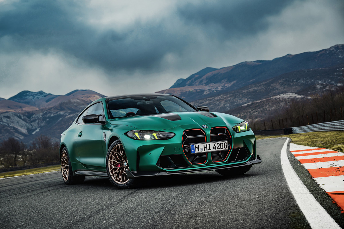 P90548559_highRes_the-all-new-bmw-m4-c