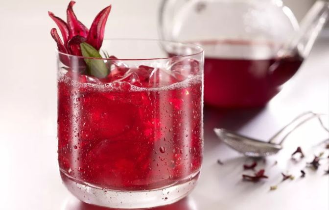 Sobolo (Hibiscus Drink)