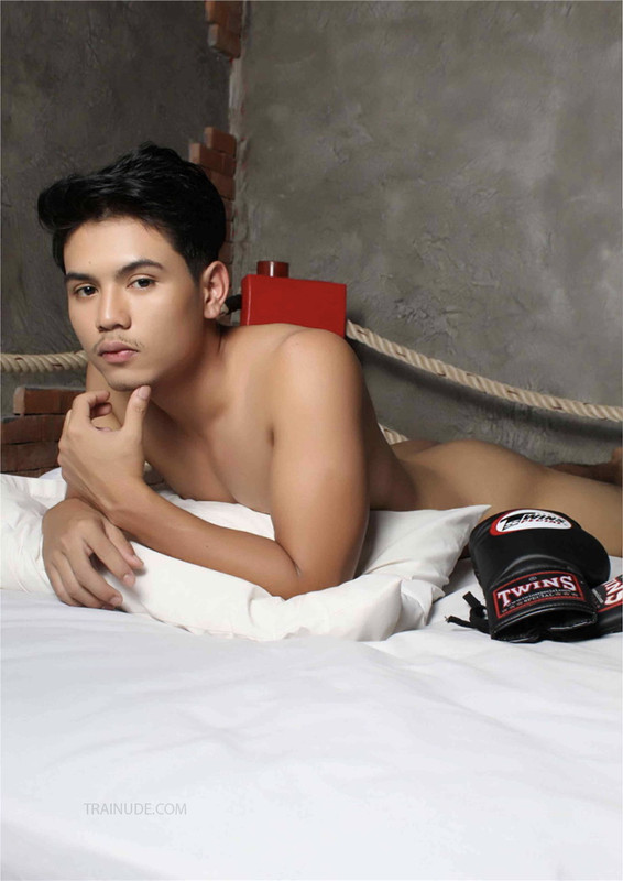 NKM Magazine 21 | Boom (Non-sex)