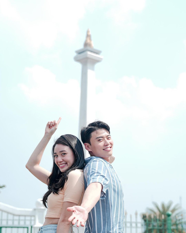 Momen seru Jang Hansol dan Jeanette Ong saat liburan di Indonesia.