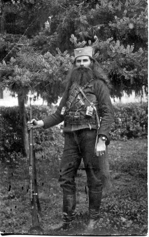 46758573_1168800836610836_1236265117352460288_o (2)