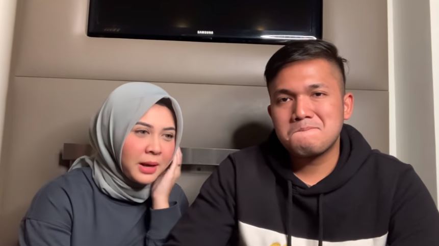 Kesha Ratuliu dan Adhi Permana